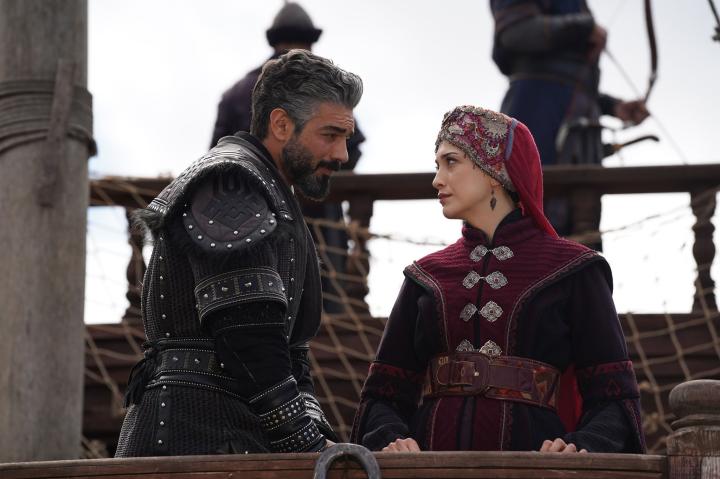 مسلسل المؤسس اورهان مترجم للعربية