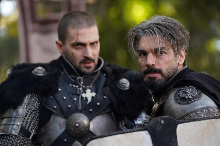 مسلسل المؤسس اورهان مترجم للعربية